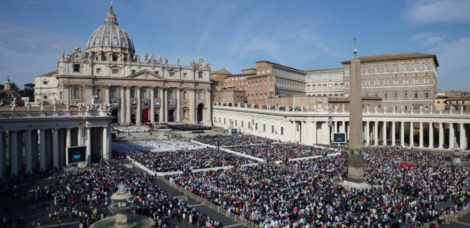 Cerca de 50 mil pessoas acompanharam a canonização da Santa Dulce no Vaticano. Foto: Grzegorz Galazka/Archivio Grzegorz Galazka/Mondadori Portfolio via Getty Images