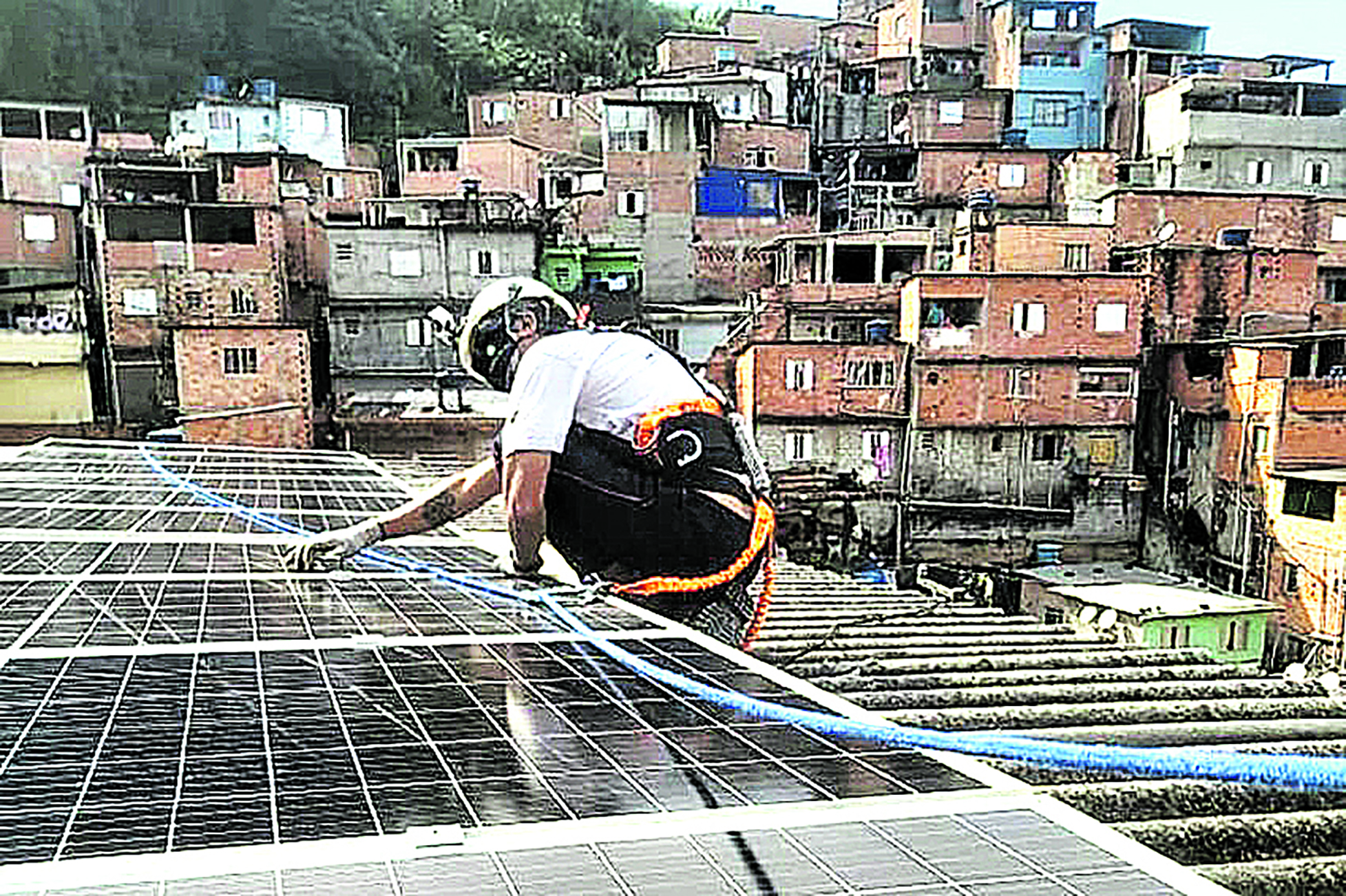 1a-instalacao-em-uma-comunidade-na-cidade-de-São-Paulo