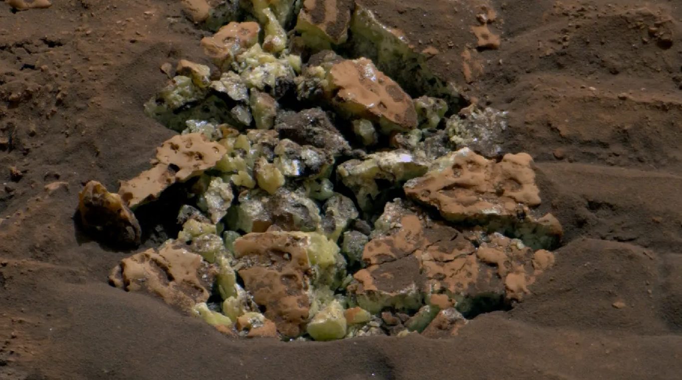 mineral inédito Marte enxofre Curiosity Nasa